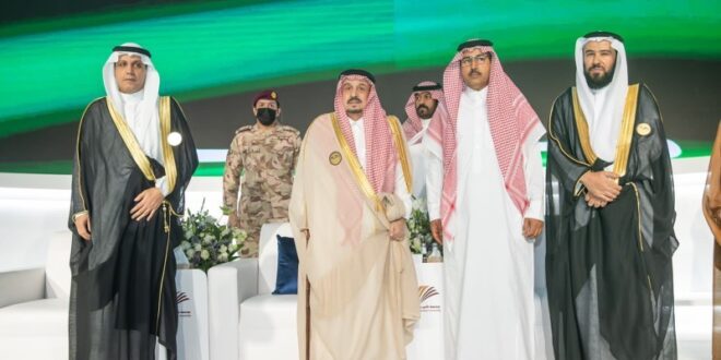 أمير الرياض يرعى حفل تخريج طلاب جامعة الأمير سطام
