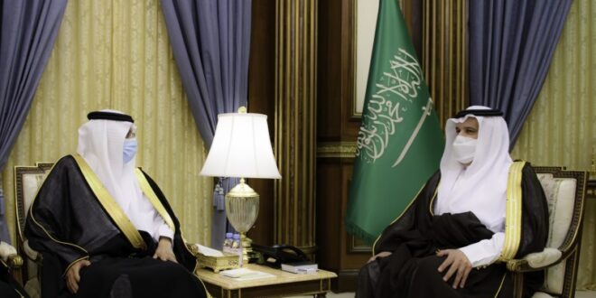 فيصل بن سلمان يستقبل محافظ الهيئة السعودية للمواصفات والمقاييس