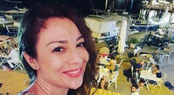 ممثلة تركية تسقط من شرفة منزلها في الطابق الـ15