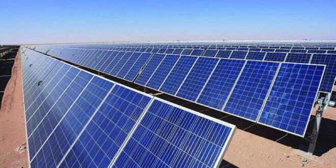 أنظمة طاقة شمسية للمنشآت الحكومية في 5 مناطق