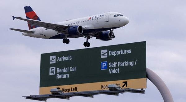 شركات الطيران الأميركية تلغي 2500 رحلة في عطلة يوم الذكرى