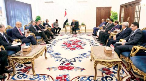زخم دبلوماسي في عدن لدعم «المجلس الرئاسي» وتمديد الهدنة