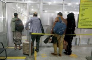 لجنة حوثية تتجسس على المسافرين في صنعاء