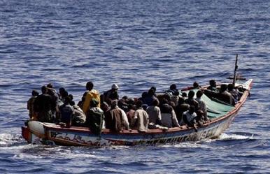 مصرع شخصين وفقدان 14 في جنوح قارب في نيجيريا