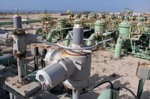 مؤسسة النفط الليبية ترفع حالة القوة القاهرة عن ميناءي البريقة والزويتينة