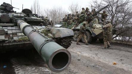 مستجدات الغزو الروسي.. موسكو تتقدم بجنوب أوكرانيا وكييف تطلب مزيداً من الأسـلحة