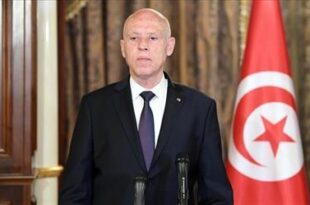 دستور تونس المقترح يمنح الرئيس سلطات أوسع
