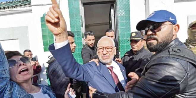 بتهم التحريض والإرهاب.. الشرطة التونسية تستجوب «الغنوشي»