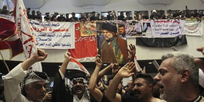 خبير مصري: إيران تؤجج الصراع في العراق لتمكين أدواتها
