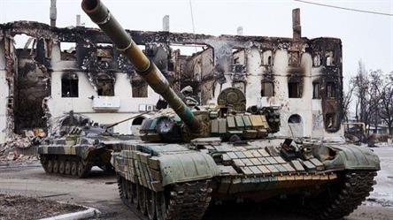 مستجدات الغزو الروسي.. إحباط محاولة اغتيـال مسؤولين أوكرانيين وواشنطن تزود كييف بأسلـحة