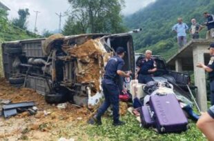 إصابات طفيفة لسياح سعوديين بانقلاب حافلة شمال تركيا