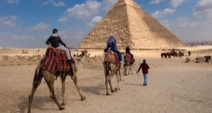 مصر تعتزم مضاعفة عائدات السياحة إلى 30 مليار دولار