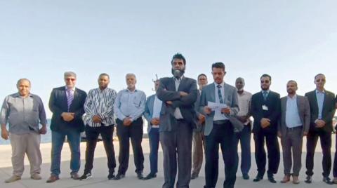 عمال قطاع النفط في ليبيا يهددون بالإضراب