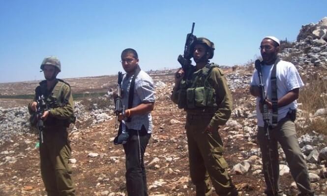 حماية القوات الإسرائيلية للمهاجمين