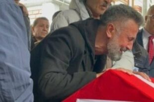 قتلت بتفجير إسطنبول.. نجم مسلسل "أرطغرل" ينهار بجنازة ابنته