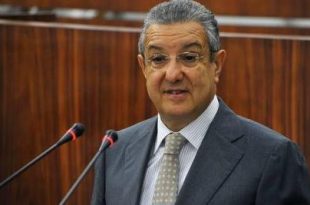 الجزائر: وزير مالية سابق يواجه إدانة جديدة بالسجن