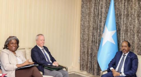 الصومال يسعى لإقناع إدارة بايدن برفع الحظر عن تسليح الجيش