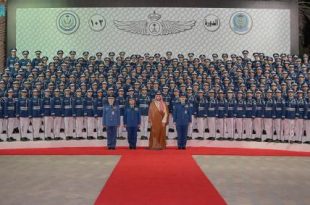وزير الدفاع السعودي يرعى تخريج طلبة كلية الملك فيصل الجوية