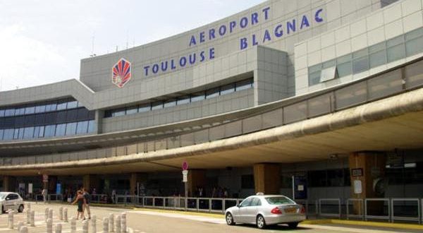 "الطيران" الفرنسي يطلب إلغاء رحلات في 4 مطارات بسبب الإضرابات