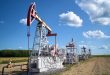 أسعار النفط تتراجع بعد زيادة غير متوقعة في المخزونات الأميركية