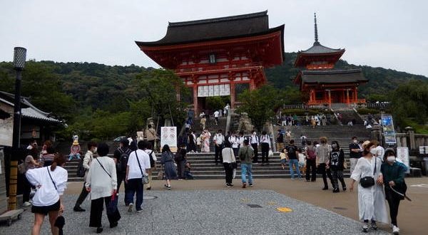 اليابان تتيح التأشيرة السياحية إلكترونياً للسعوديين والمقيمين في المملكة