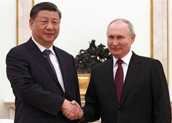 شي يدعو بوتين إلى زيارة الصين هذا العام