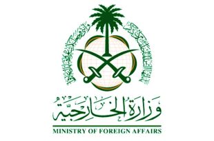 «الخارجية» تدعو المواطنين المتواجدين في السودان لأخذ الحيطة والتواصل معها ومع السفارة