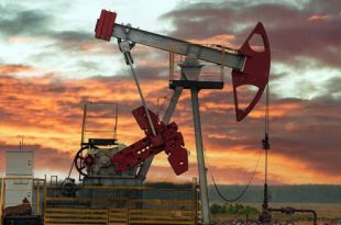 النفط يستقر مع موازنة السوق بين مخاوف الركود وشح الإمدادات