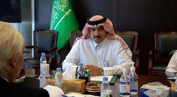 وسط أجواء إيجابية.. فريق سعودي برئاسة آل جابر يعقد لقاءات بصنعاء