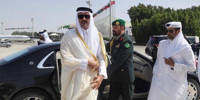 قادة ورؤساء الوفود العربية يغادرون جدة بعد ختام القمة